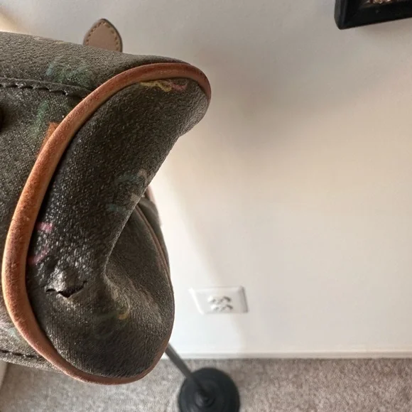 Dooney & Bourke Vintage Multicolor Rainbow Small “IT” Buckle Bag Satchel Y2K - Picture 6 of 9